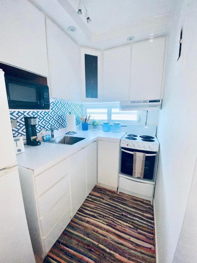Kasa Ocean Breeze Beachfront Condo Pool سان خوان المظهر الخارجي الصورة