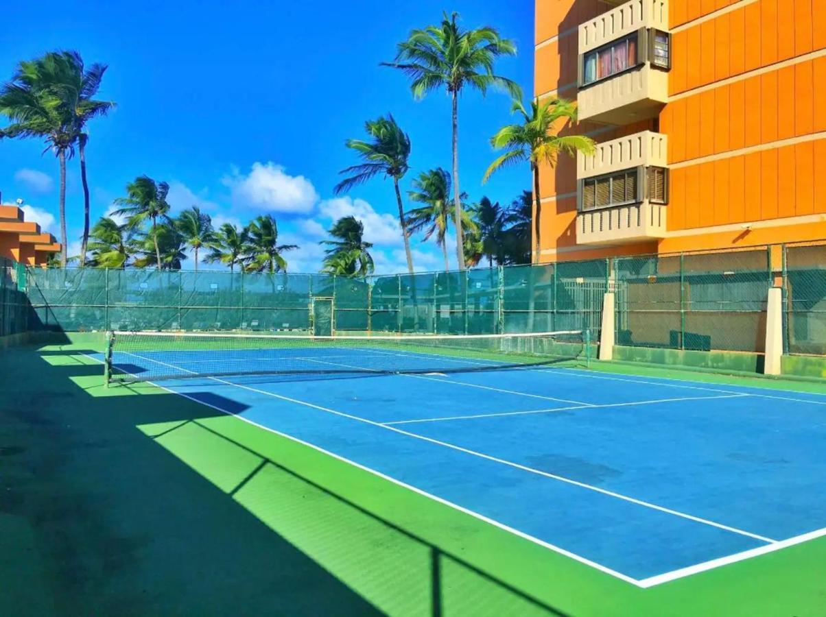 Kasa Ocean Breeze Beachfront Condo Pool سان خوان المظهر الخارجي الصورة